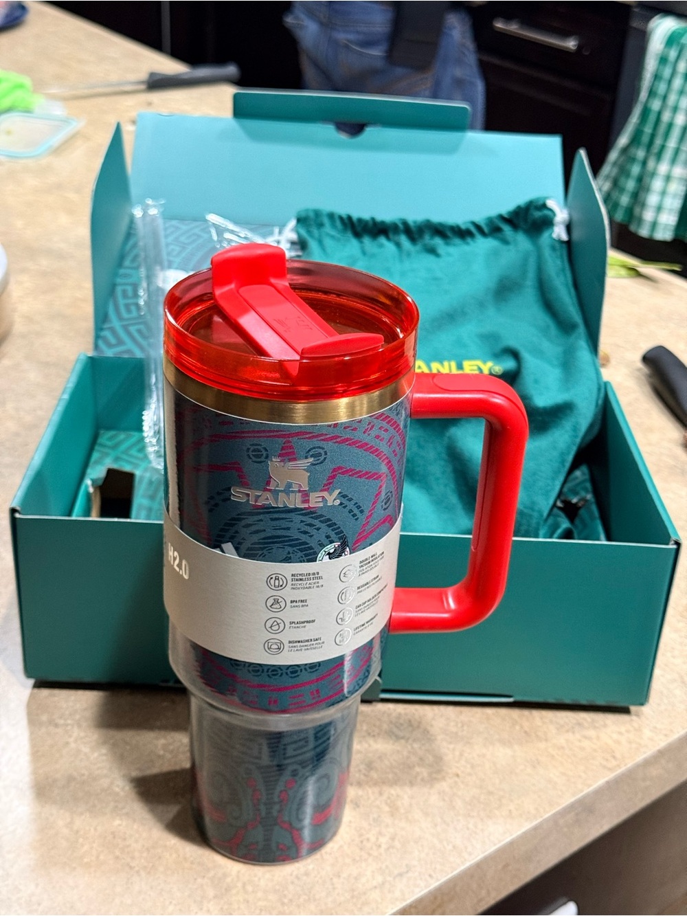 NWT  Mexico World Cup 2026 40oz Tumbler Set - Complete Kit